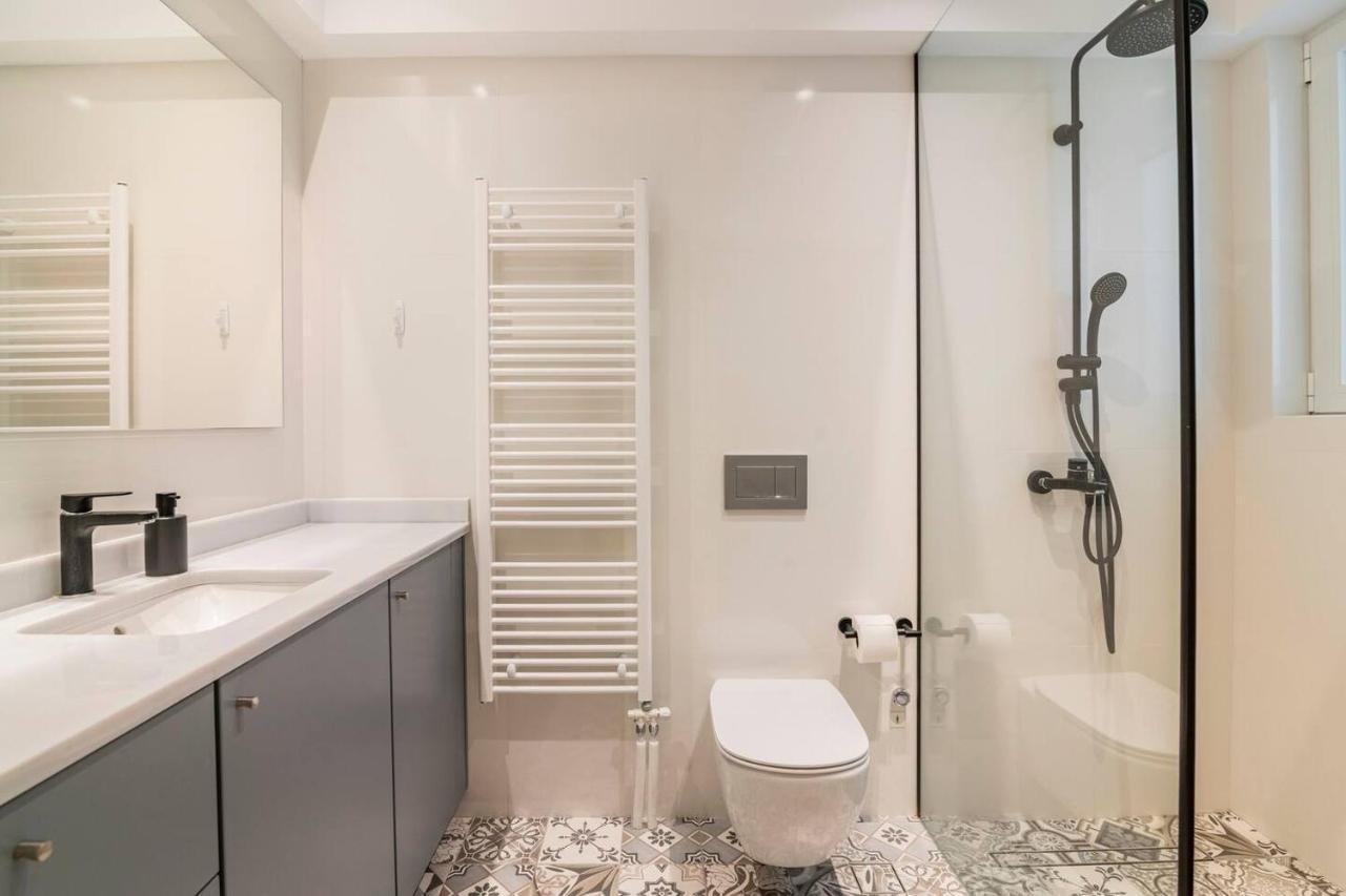 Serenity & Luxury - Elegant 2Br In Kifisia'S Center Athens Exterior photo